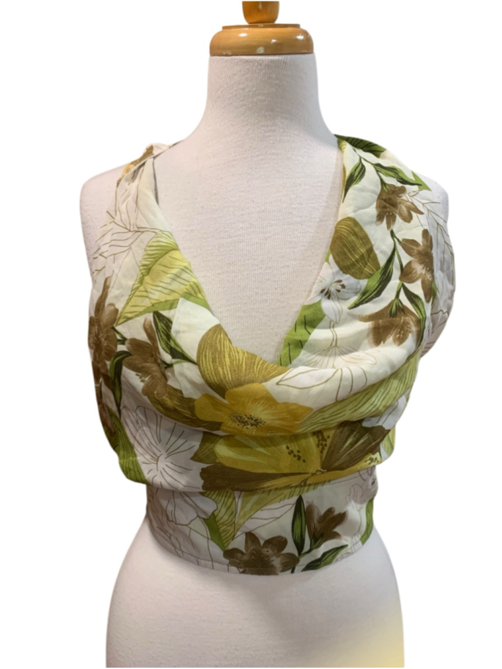 Vtg Y2K X.O.X.O Floral Print Cowl neck Halter Crop Top, Size L White and Green